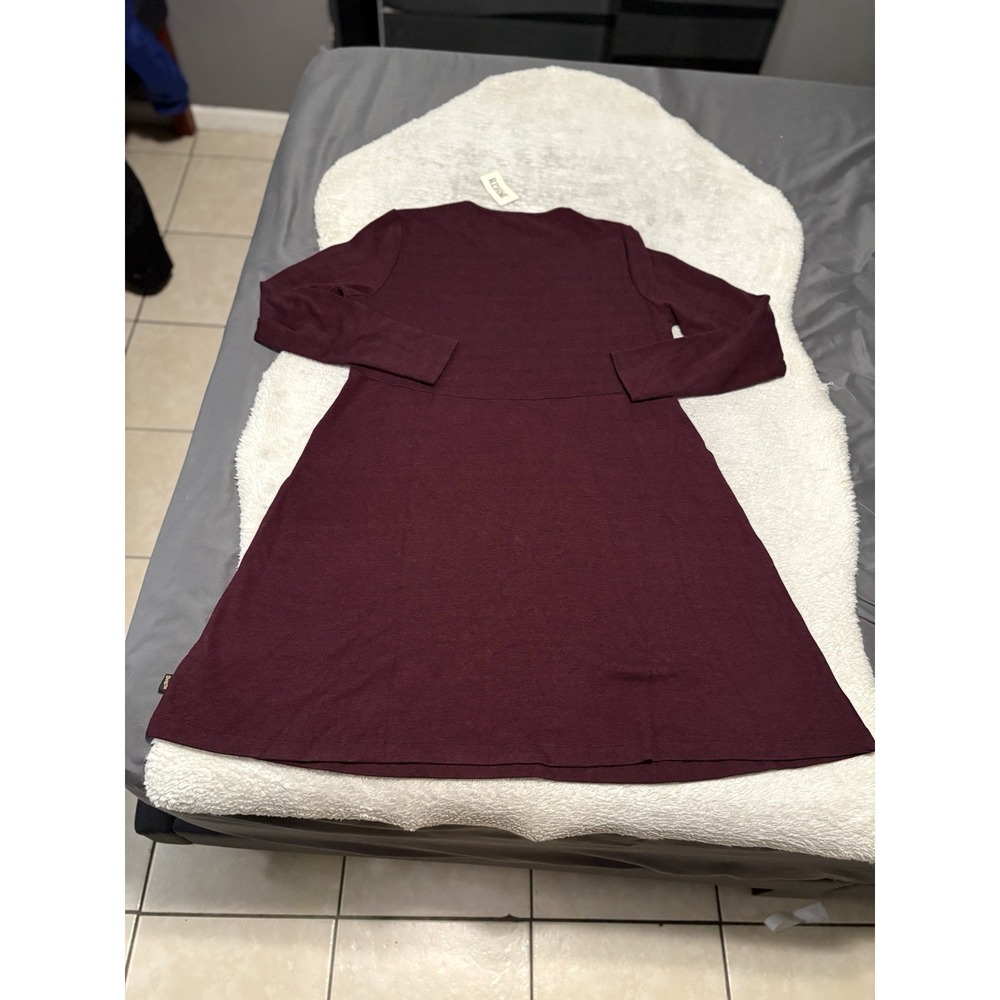 Duluth Trading T-shirt Flannel Dress Womens Large Burgundy Long Sleeve Knit Soft - Picture 2 of 10
